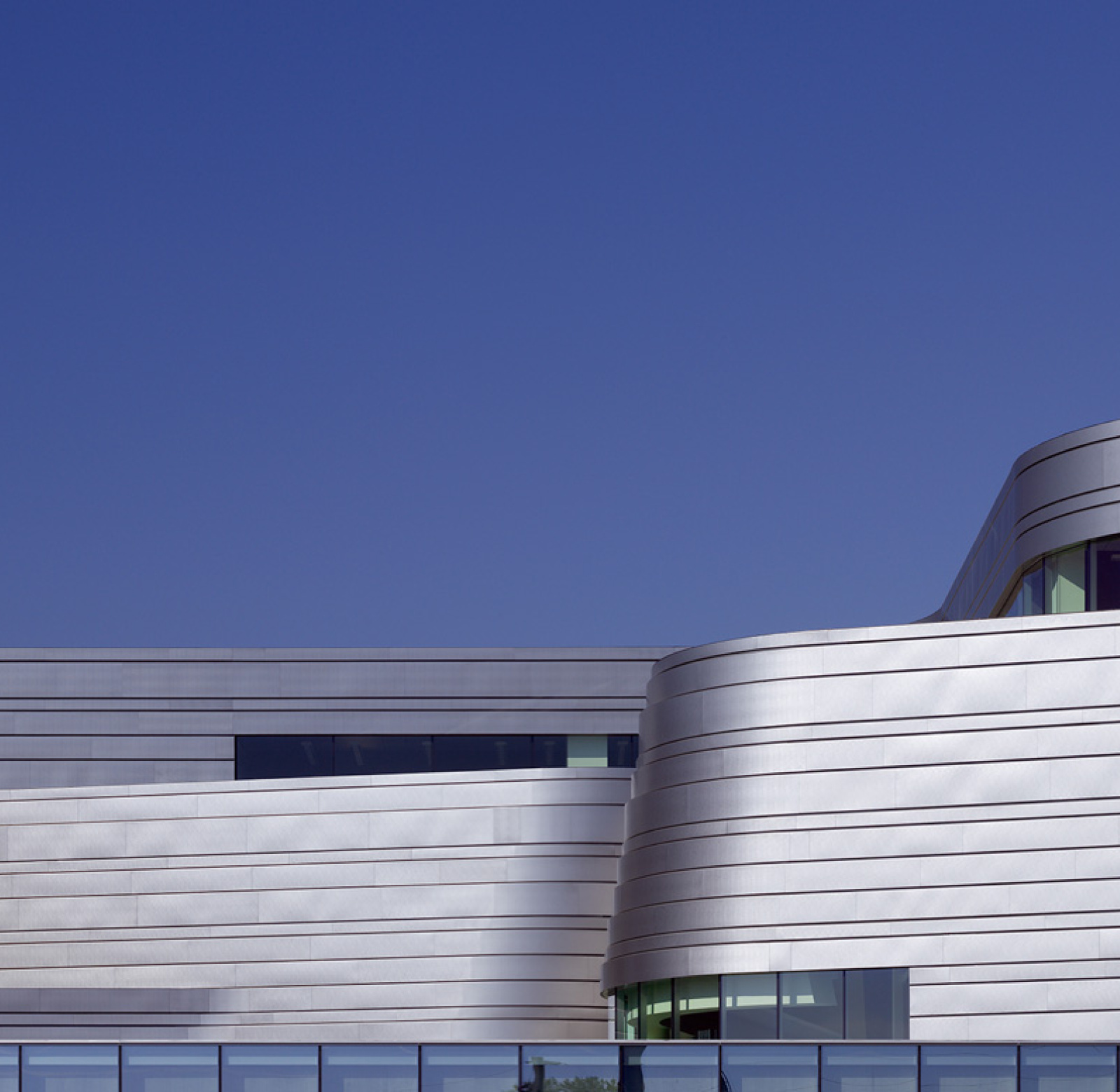 RF0217 Wayne Lyman Morse Courthouse United States > Modular length (inch)